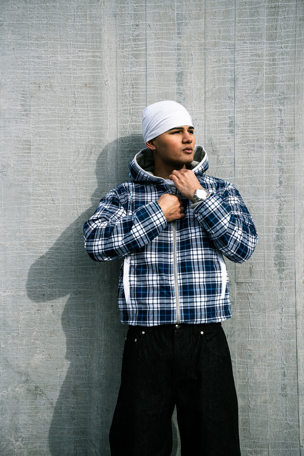 Reversible windbreaker
